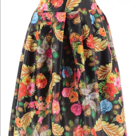 Shikha London Printed Skirt - Picture 1 of 4